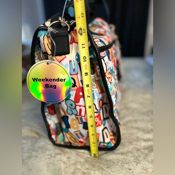 💙❤️💜 BEAUTIFUL TOTE 💙💜💚 - Picture 4 of 5